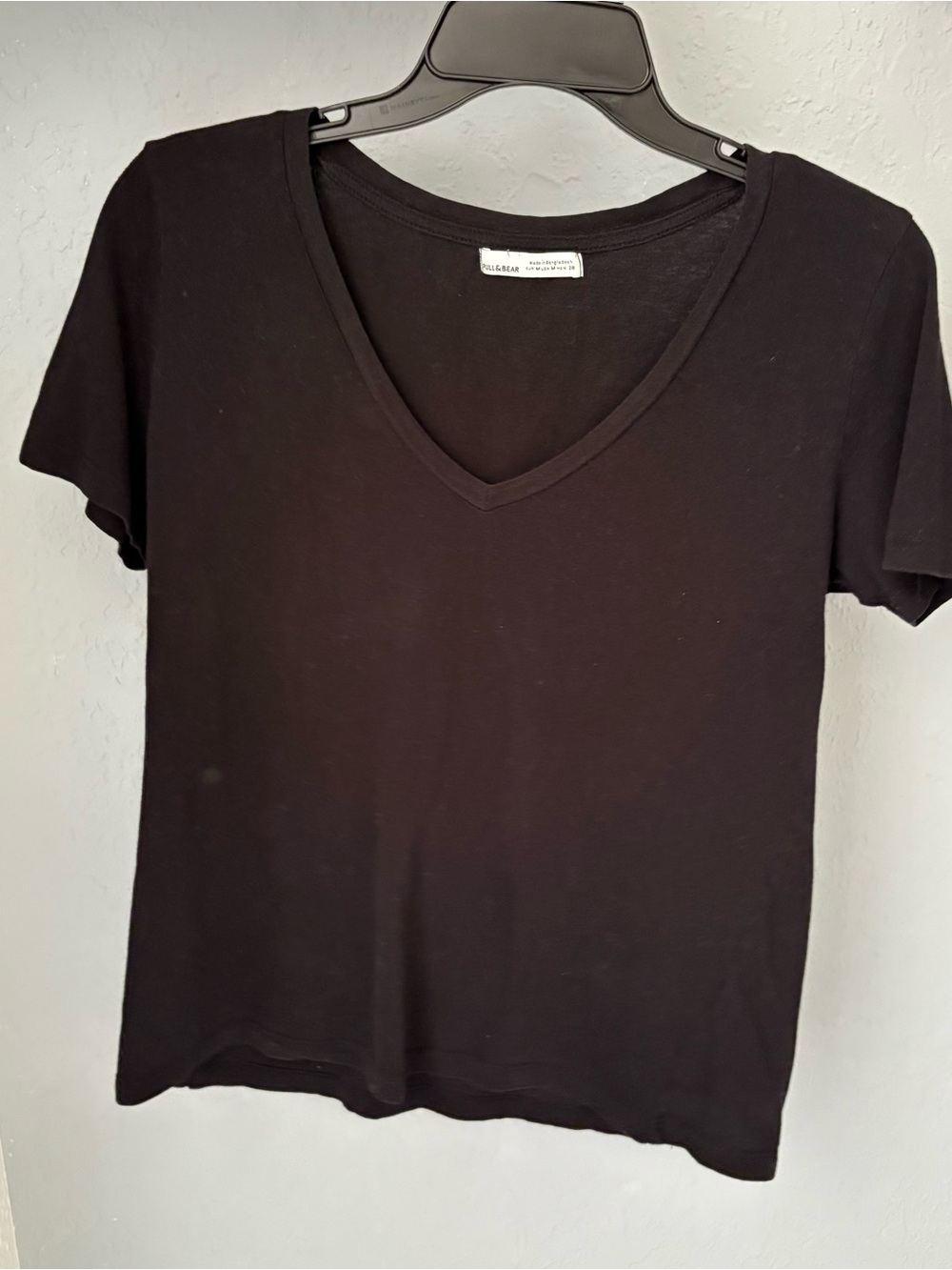 Pull&Bear Black V-Neck Short Sleeve Tee
